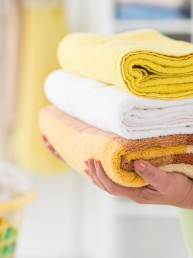 How To Fold A Fitted Sheet Really Easy 6 Step Guide ⋆ Organise My House