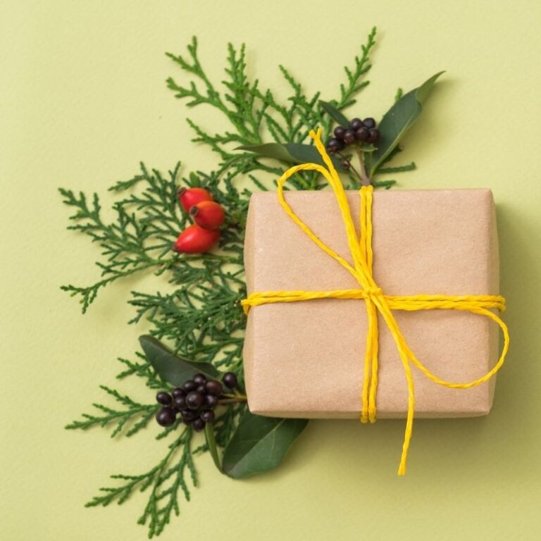 25 Clever Christmas Gift Planning Tips To Make Giving Easier